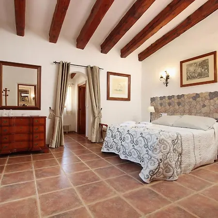 Holiday home Schoene Ganz In Der Naehe Von By Interhome