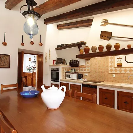 Holiday home Schoene Ganz In Der Naehe Von By Interhome