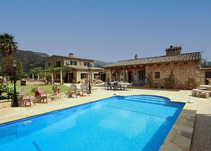 Schoene Ganz In Der Naehe Von By Interhome Pollenca