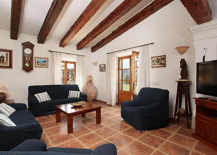 Schoene Ganz In Der Naehe Von By Interhome Holiday home *