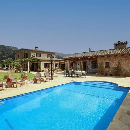 Schoene Ganz In Der Naehe Von By Interhome Pollença