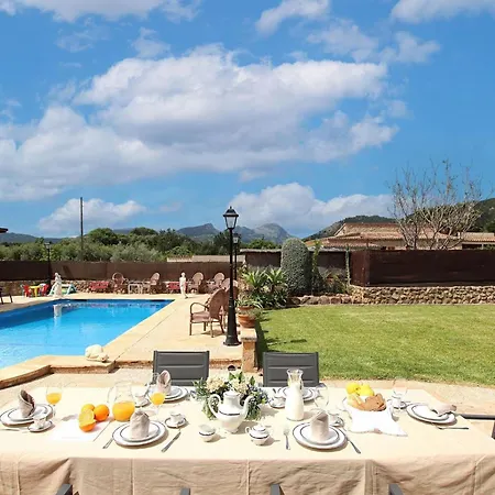 Holiday home Schoene Ganz In Der Naehe Von By Interhome