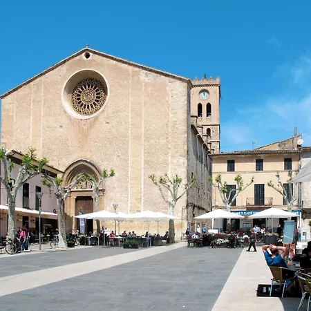 Schoene Ganz In Der Naehe Von By Interhome *